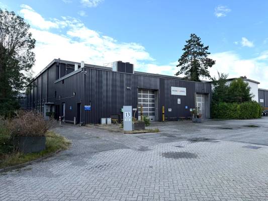 Bedrijfsruimte van Houten Industriepark 13 Weesp