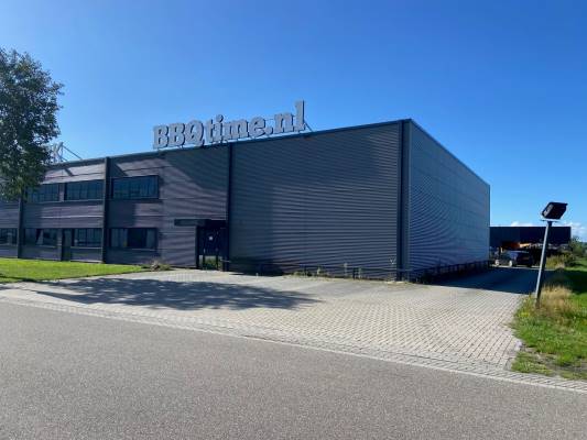 Bedrijfsruimte James Cookstraat 31 Emmen
