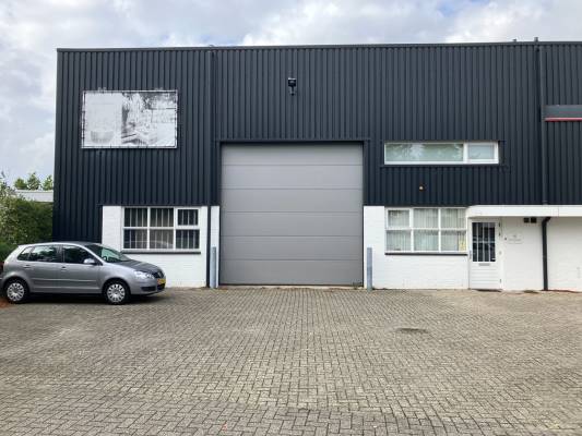 Bedrijfsruimte Provinciënbaan 1 Rijen