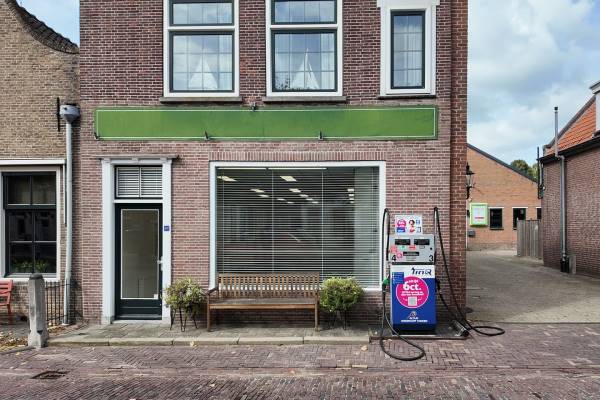 Winkelruimte Voorstraat 32-a Willemstad