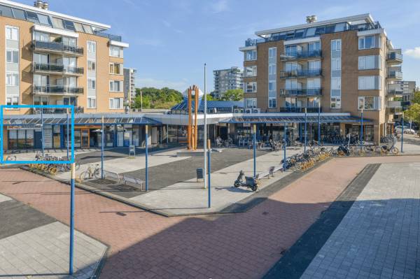 Winkelruimte Gruttoplein 1 Diemen