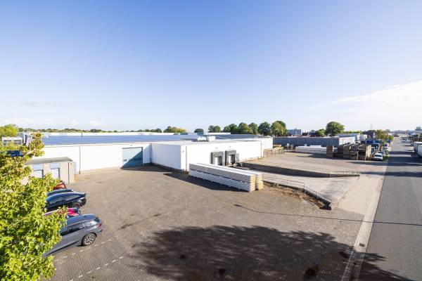 Bedrijfsruimte De Oude Kooien 2 Beringe