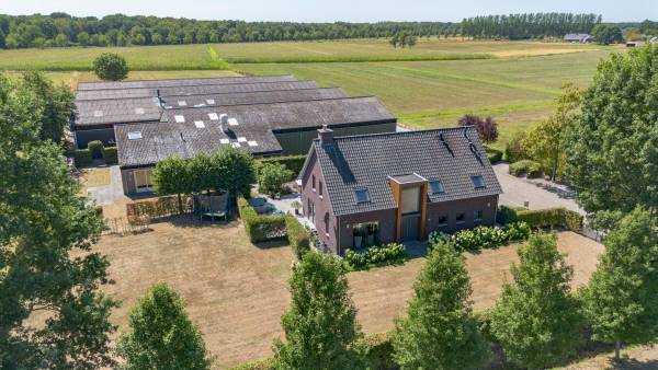 Agrarisch bedrijf Luissel 7-a Boxtel