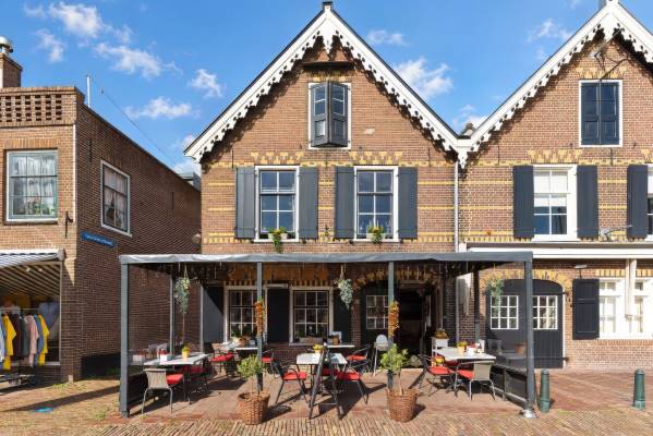 Winkelruimte Oude Schans 8 Bunschoten-Spakenburg