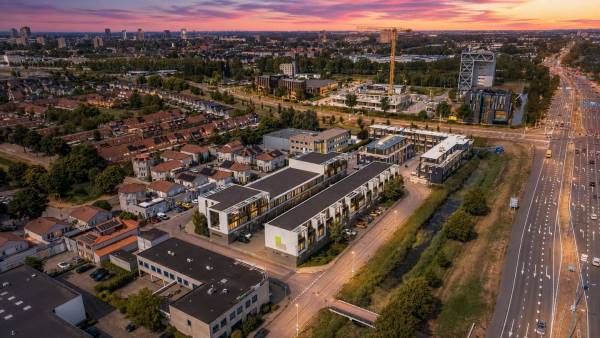 Bedrijfsruimte Koraalrood 17 Zoetermeer