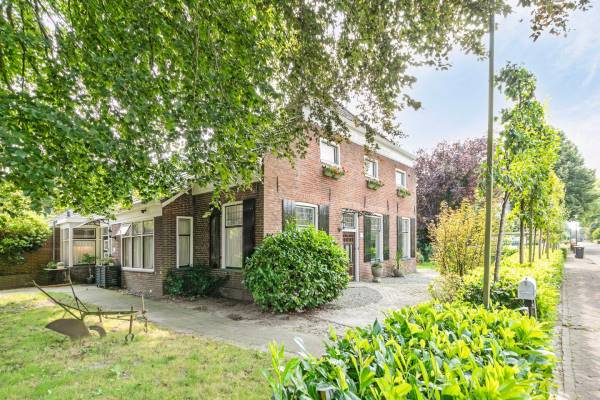 Bedrijfsruimte Broek 40 Gieterveen