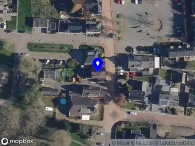 Bij de toren / woondeco, bloemen en planten