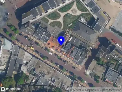 Darkbluegordijnshop & coupeuse