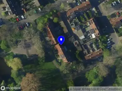 Wonder Ellis foot-nails-massage