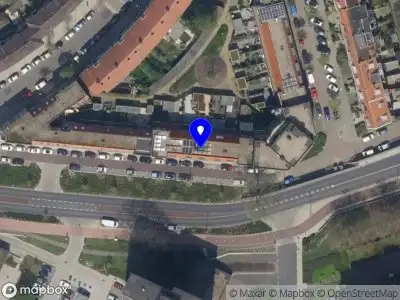 Medium Luciënne Schiedam