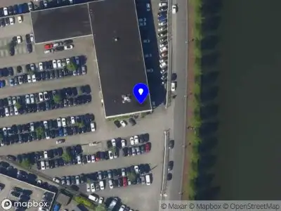 Spoenk, Sieraden, parels of edelstenen naar keuze