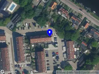 Nieuw bedrijf Taxi Young Driver