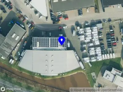 Nieuw bedrijf D.J. Averesch Holding B.V.