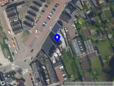 Beauty Parlour Ellen