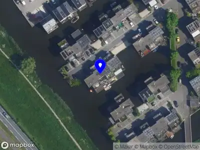 Bennes Holding B.V. Almere