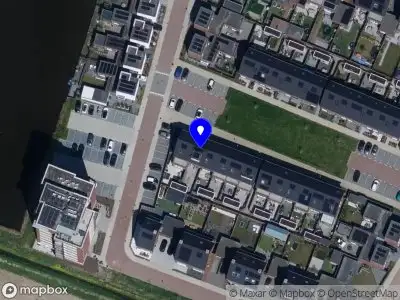 The Dutch (Inter)Connection