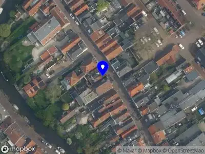 Verloskundige Janniek Verburg