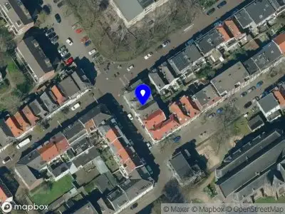 HAIR STORIES BY ROOS