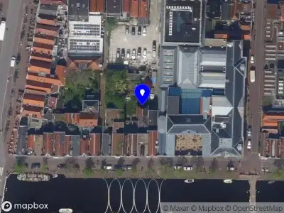 Nieuw bedrijf Christel kijkt