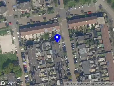 Beauty House Embrace