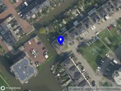 Dames Wedstrijdroei Dispuut Beauvoir Delft