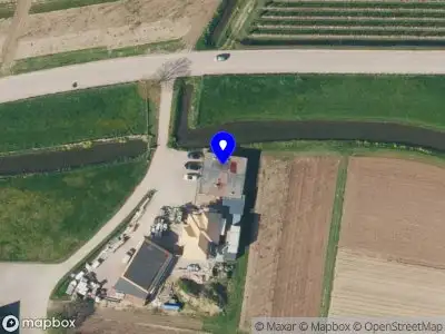 J.H. den Toom Buiteninrichting