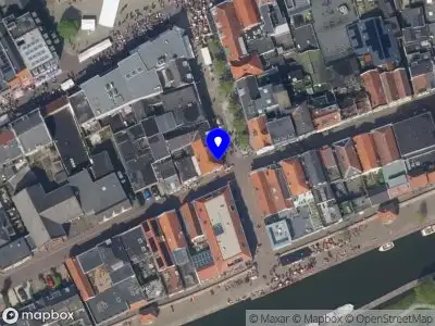 Nieuw bedrijf Hangersvannelly