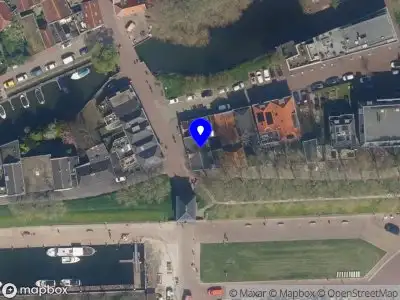 Laura Hos Schoonhoven