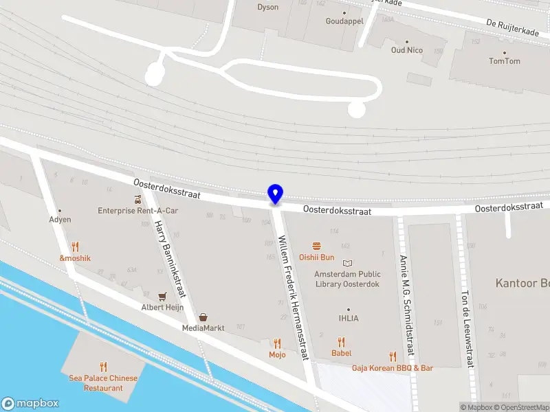 Photographer Elya Saiapina