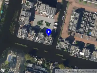 IZY Bottles B.V. REEUWIJK