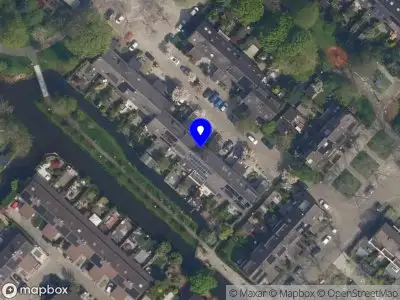 Bob helpt een handje