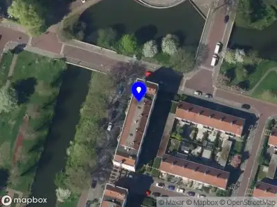 Anne-Roos van der Meijden