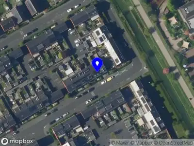 Helpendehand van Zayneb