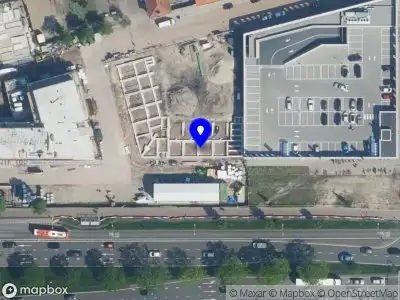 Selec_ted nail studio