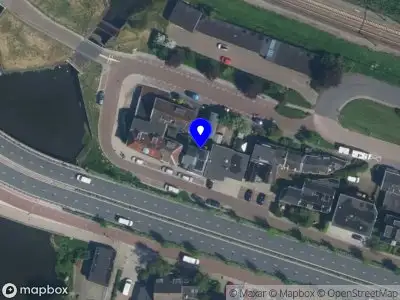 Praxisch vloeren Halfweg