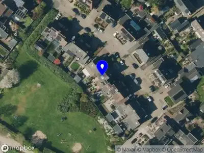 Blije kinderkleertjes Rhenen