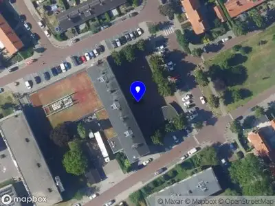 Alish BUSSUM