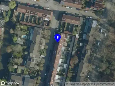 Verloskundige Danique Martens