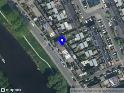 Management & Organization by Adine