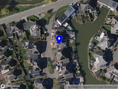 Beau by Ava Terneuzen