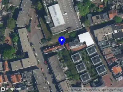 Verloskundige Noa Blom