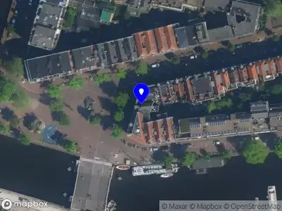 L. Kaptein, waarnemend huisarts Amsterdam