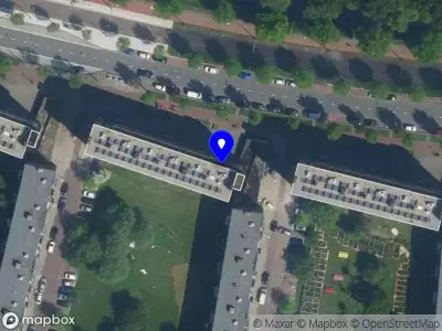 byIman Amsterdam