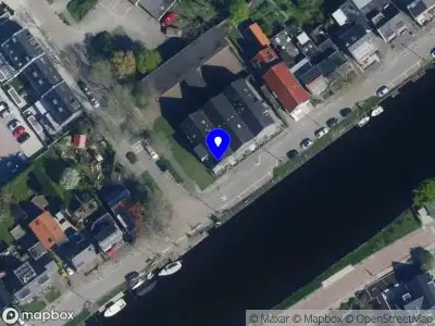 Nieuw bedrijf L M Reussien