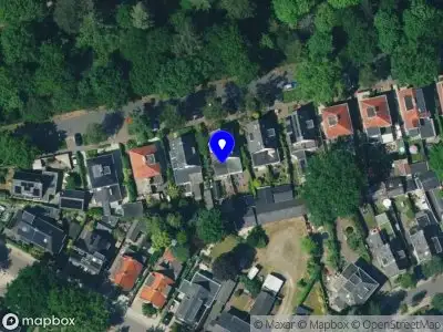 Onder de esdoorn Apeldoorn