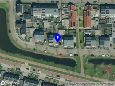 Verloskundige Willianne Schonewille