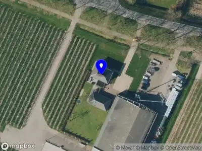 A-Fruit Holding B.V. ECK EN WIEL