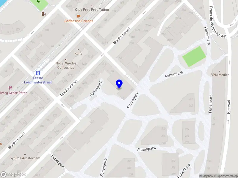 Herman zat alleen op het terras B.V.