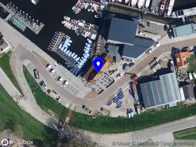 Nieuw bedrijf Café Robbie aan de haven