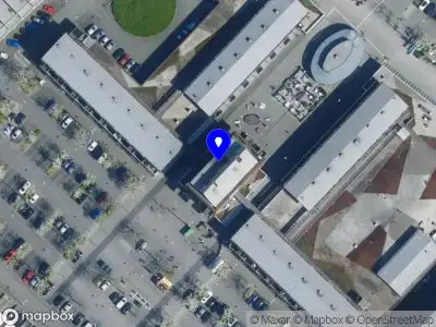 Petra's Fashion and More